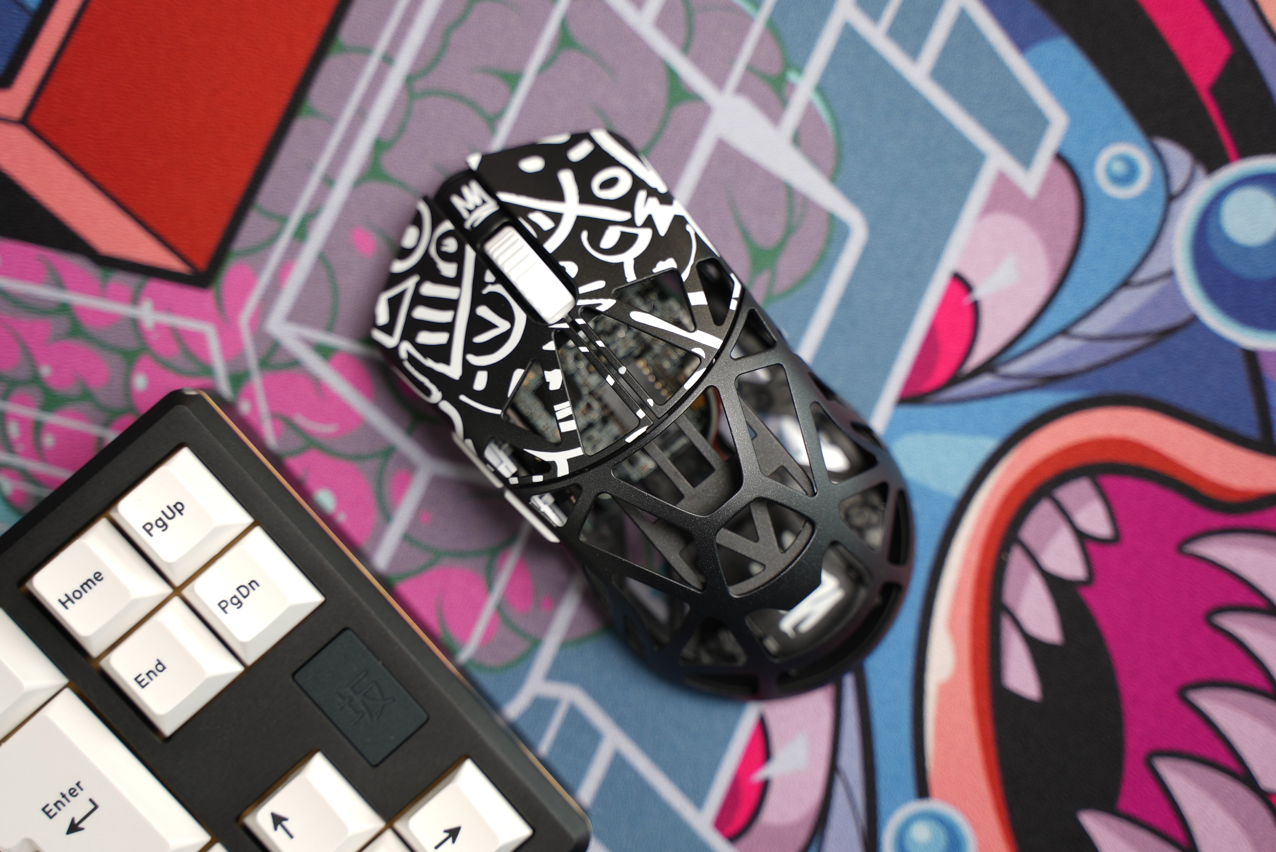 BEAST X Nacho Customz Wireless 8K Mouse