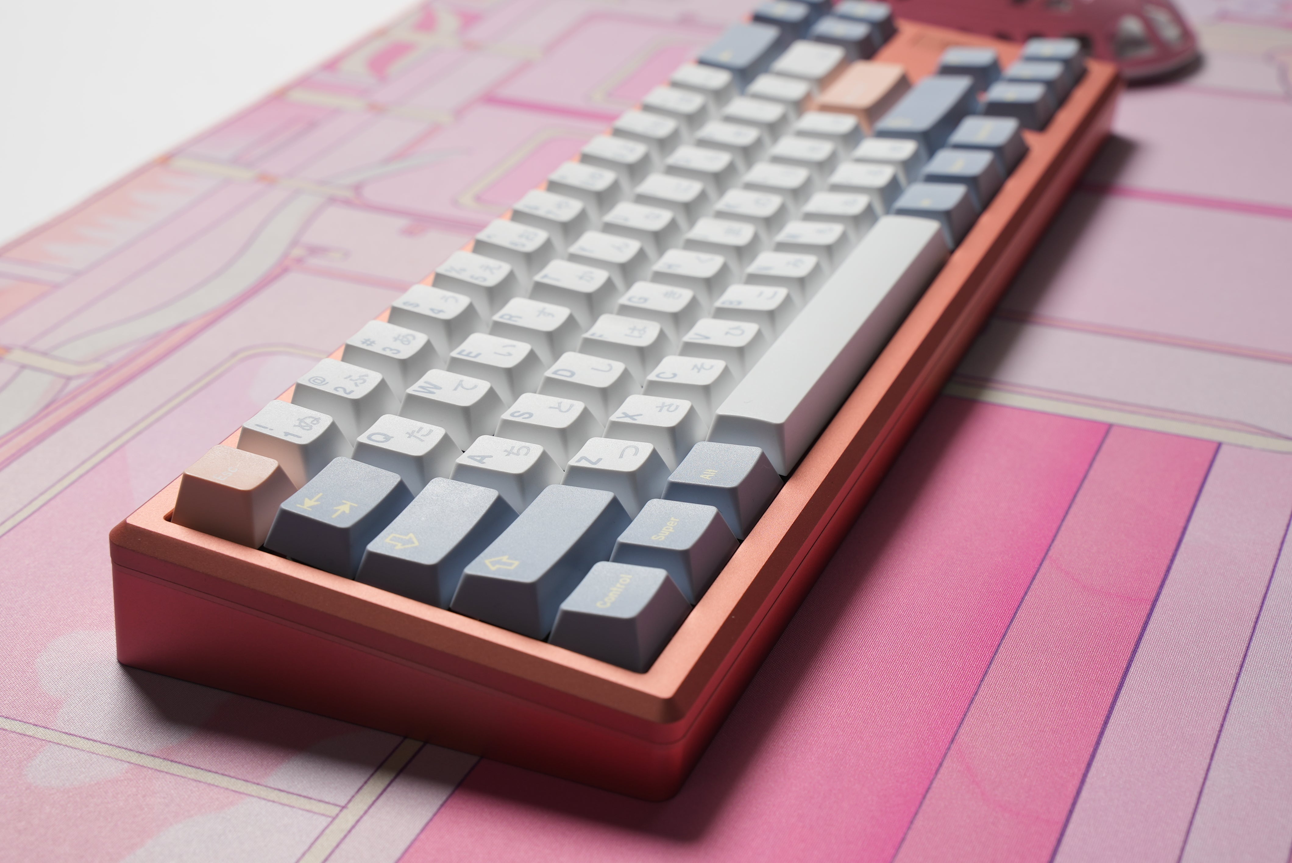 Saka 68 Mechanical Keyboard - Pink