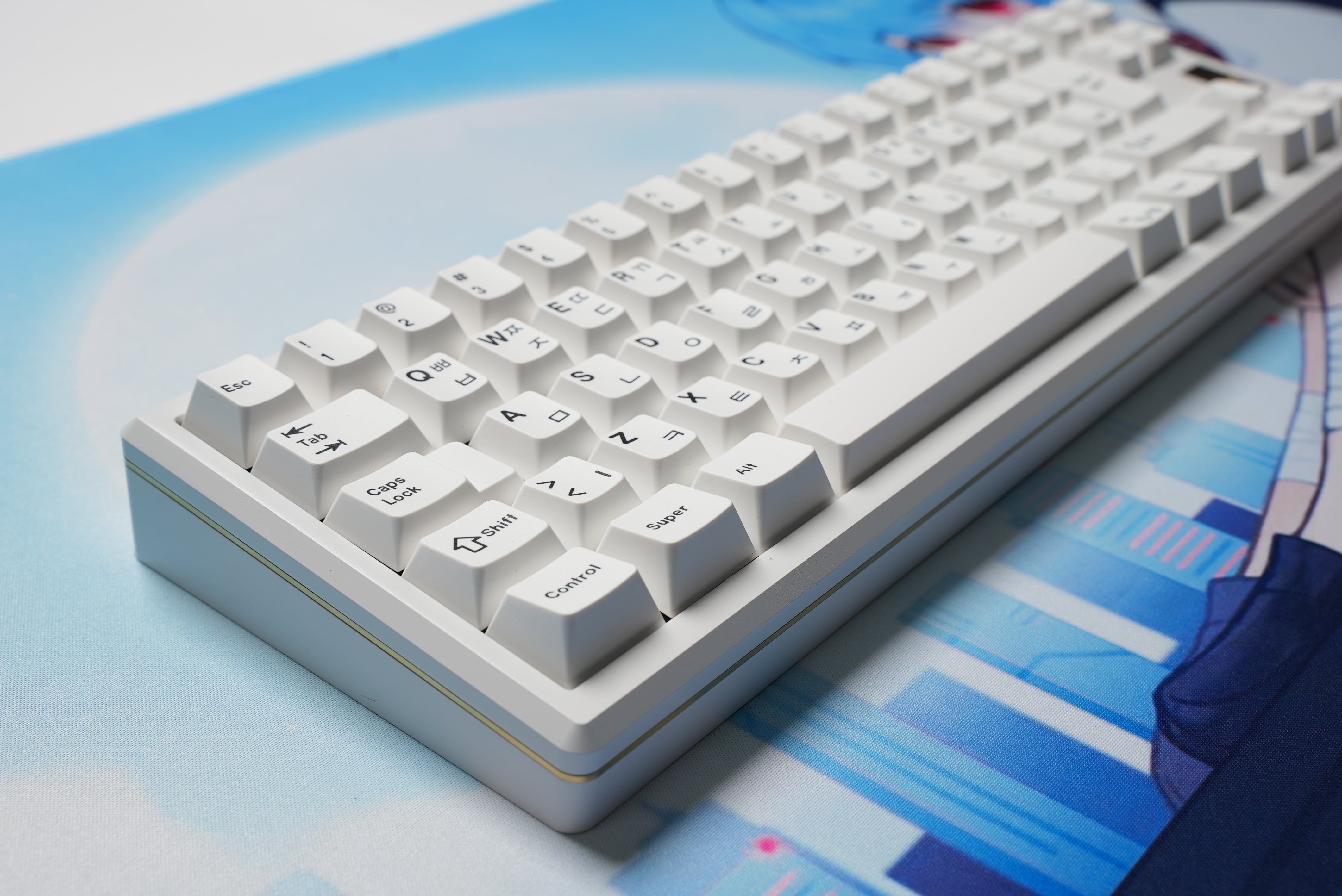 Saka 68 Mechanical Keyboard - White