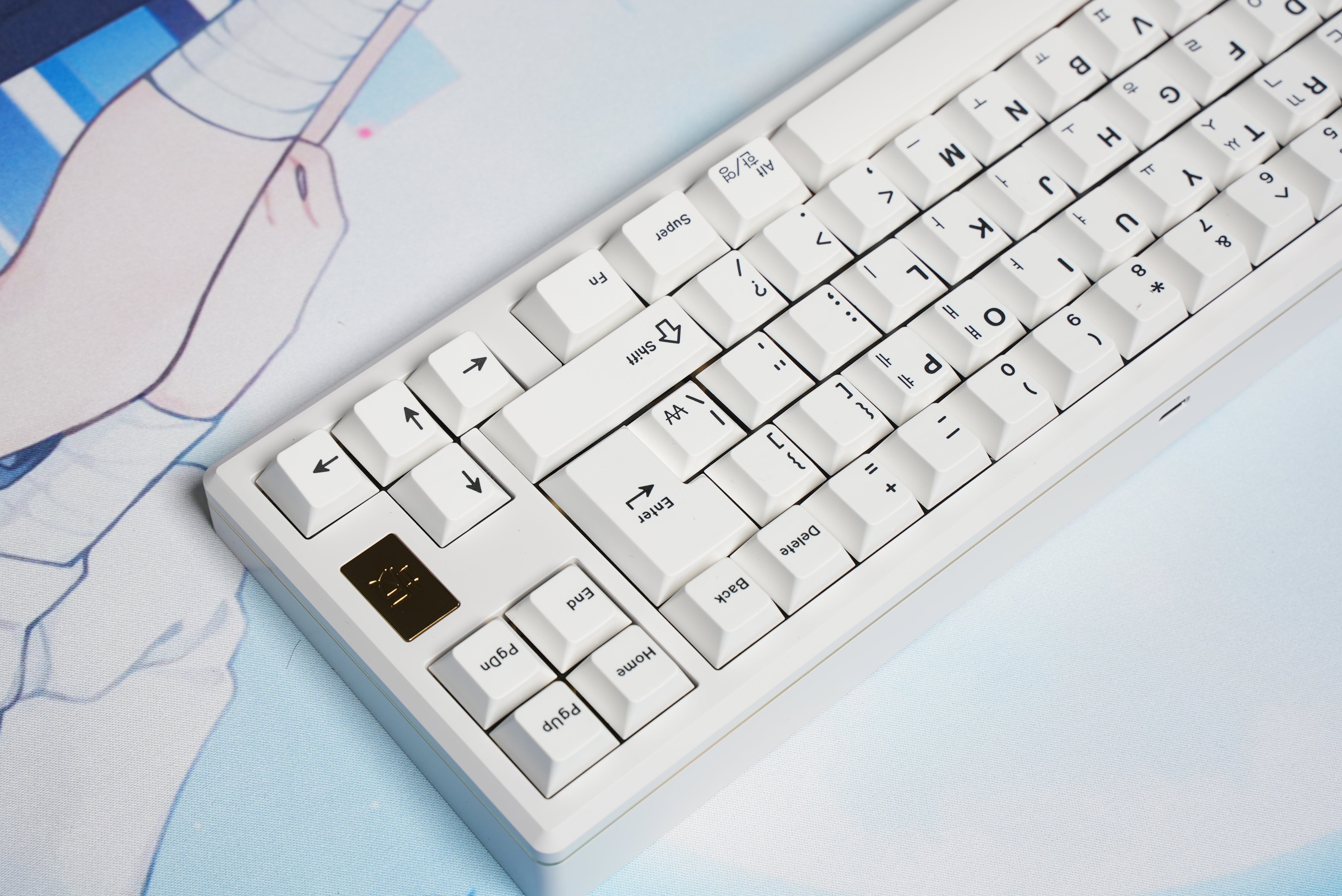 Saka 68 Mechanical Keyboard - White