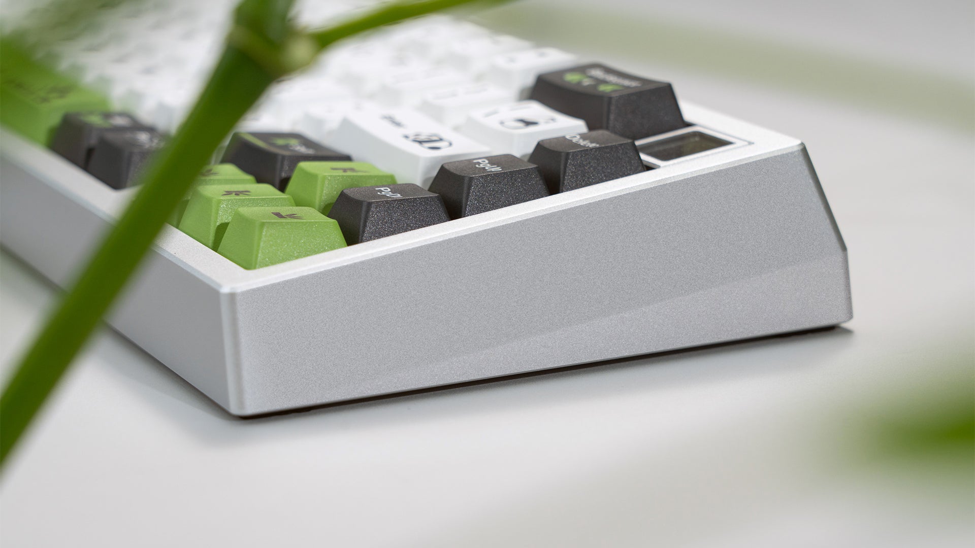 Zoom65 V3 Keyboard - Panda Special Edition [Group Buy]